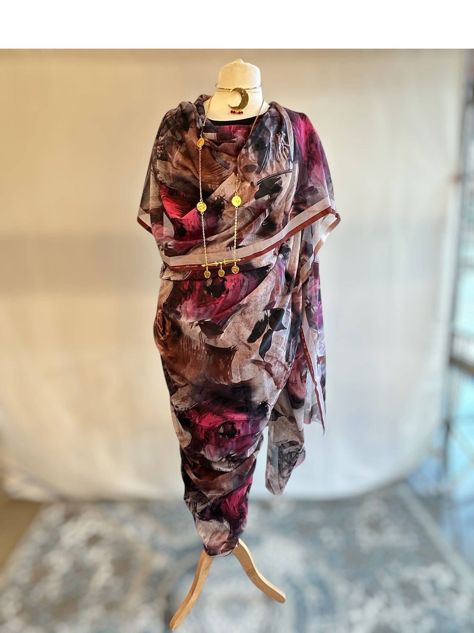 Alta Moda - Pink Abstract Floral Pattern