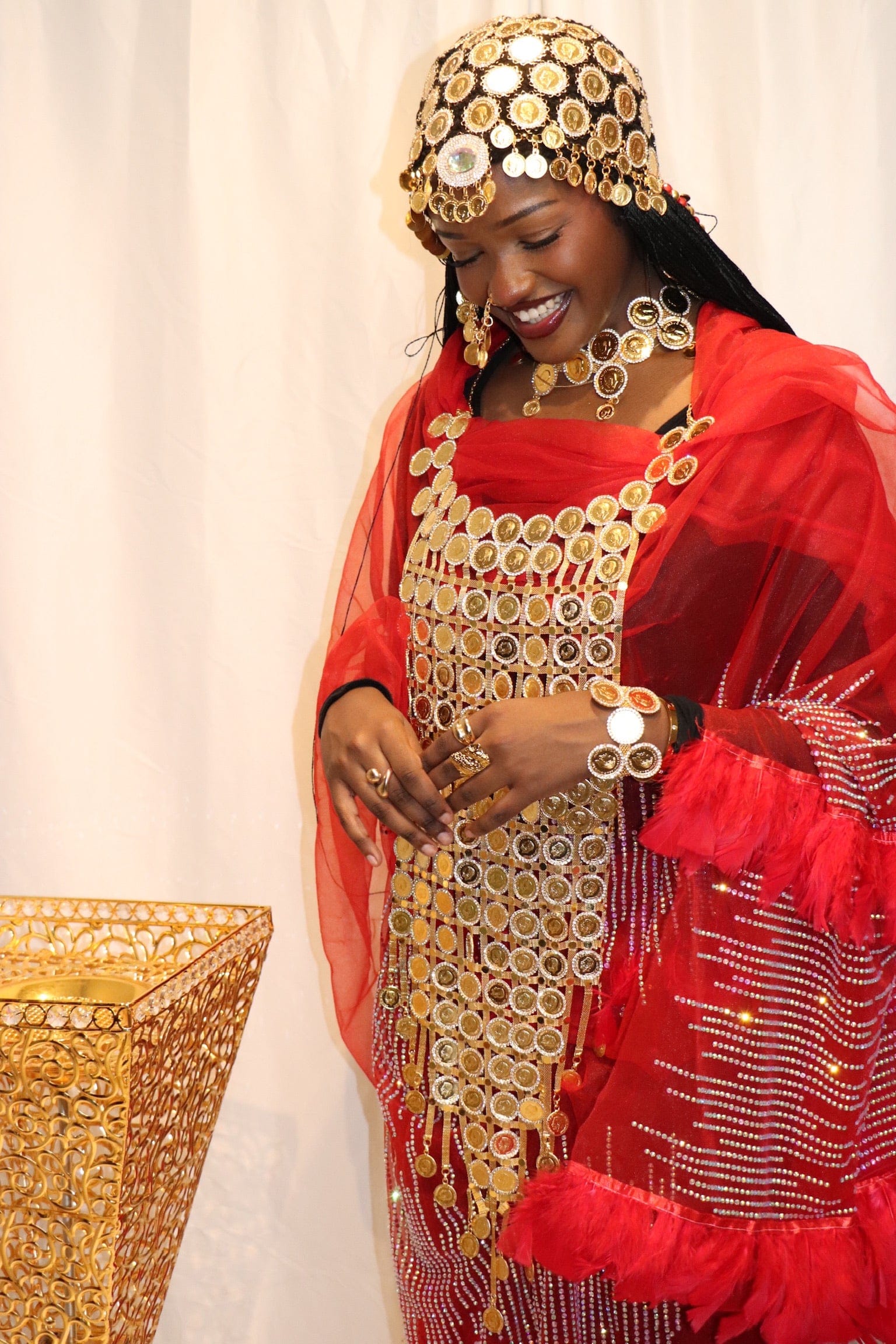 Rental - Gedla with Classic Gold Coins