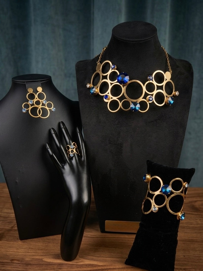Luxury Collection Full Set - Blue Circular Collar
