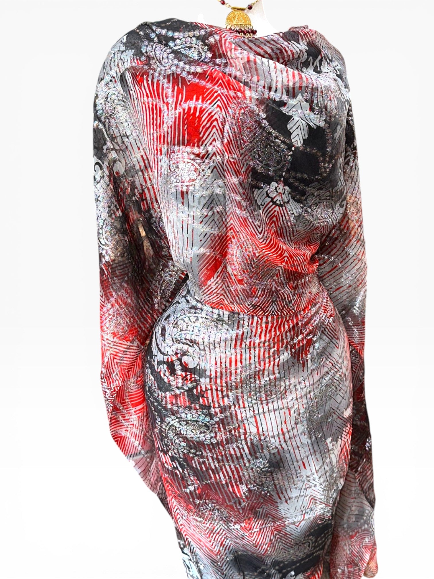 Silk Chiffon Jacquard - Grey/Red with Paisley