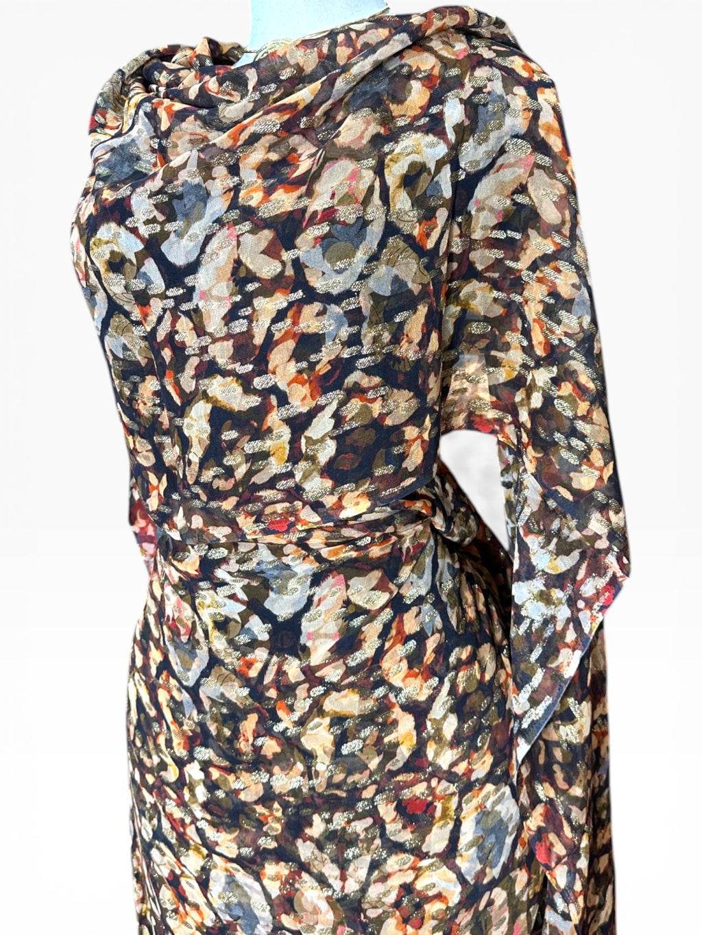 Silk Chiffon with Jacquard  - Soft Blossoms (Black/Amber)