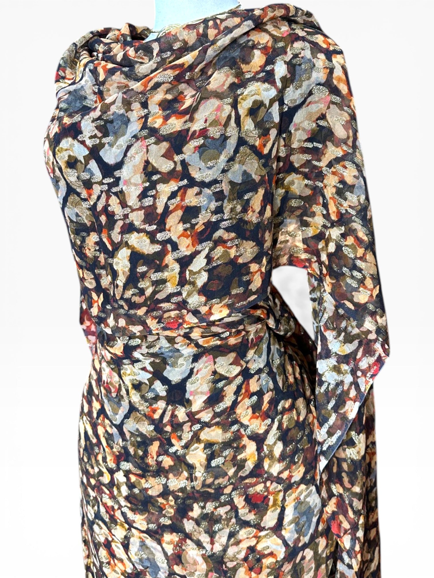 Silk Chiffon with Jacquard  - Soft Blossoms (Black/Amber)